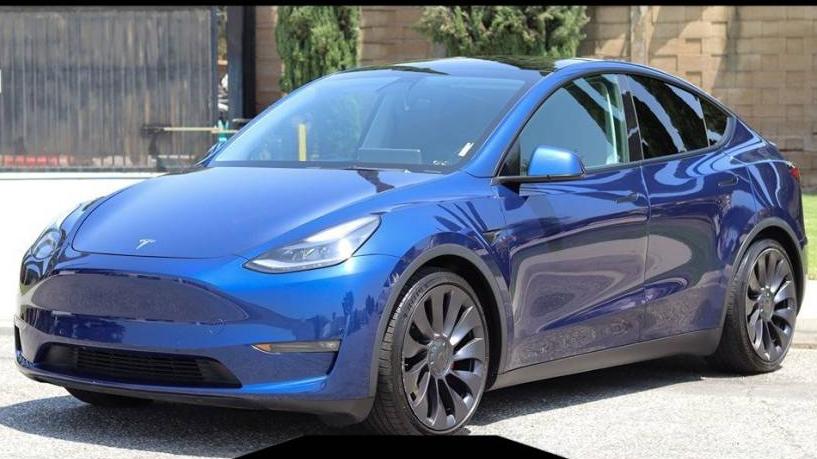 TESLA MODEL Y 2021 5YJYGDEF0MF194913 image